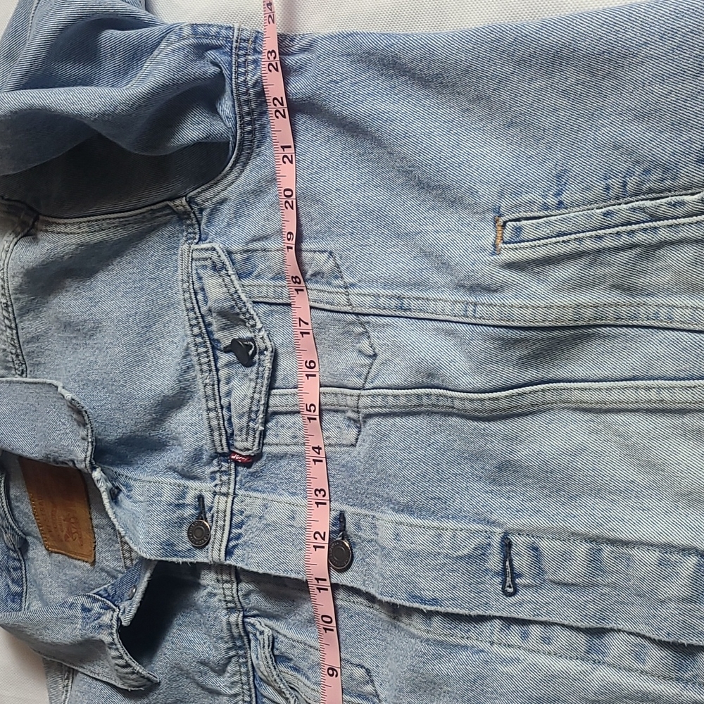 Levi Trucker Jacket - Picture 8 of 9